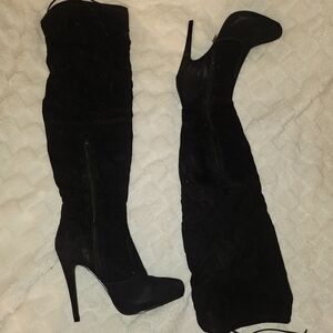 Elegant Black Women's Knee-High Boots